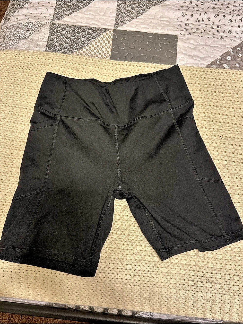 Avia Women's Athletic Shorts Black Size Medium Like New